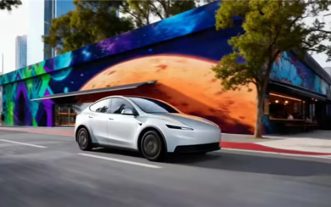 惊了！特斯拉Model 3/Y标准版Autopilot砍掉“自动辅助转向”功能 倒逼用户花钱选装FSD