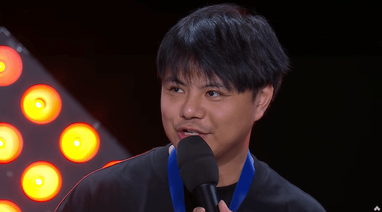 小孩再次斩获《饿狼传说：群狼之城》EVO项目冠军！旅个游就夺冠了