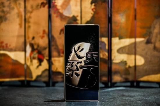 匠心相承 远见新生 心系天下三星W26震撼登场