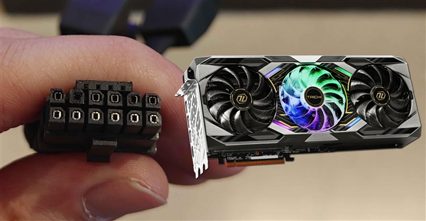 AMD RX 9070 XT显卡难得用12V-2×6供电接口：结果连烧两块！
