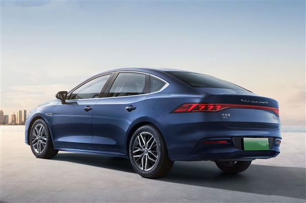 比亚迪9月销售新车396270辆：1-9月累计销售3260146辆