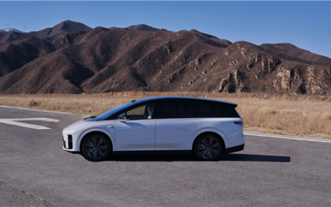 新能源汽车不再焦虑：平均导航距离看齐燃油车 1000公里+大增6倍