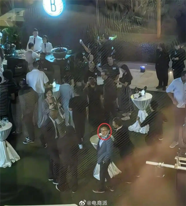 篮网NBA澳门赛前晚宴细节曝光：马云蔡崇信现身 姚明出镜与众人攀谈