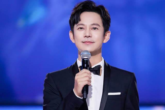 中国十大最受欢迎的男主持人