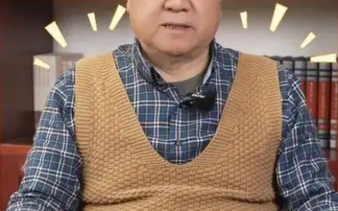 网友称莫言适合做新媒体运营：沉迷网络数小时 每条回复都是梗