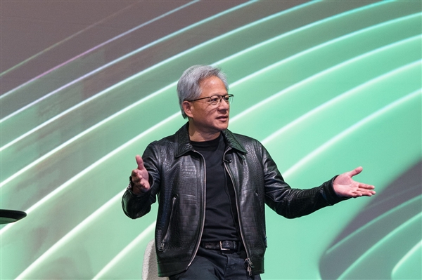 NVIDIA黄仁勋：低估华为实在太愚蠢
